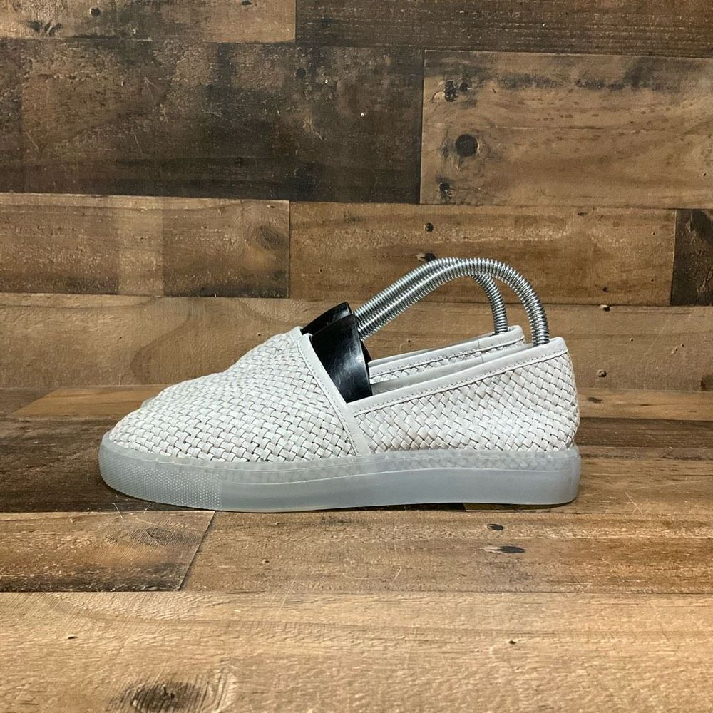 Free People Women’s Size 37 Santorini Sneaker White Woven Leather Slip On Shoes - Picture 4 of 6